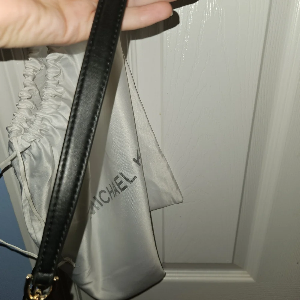 NWT Michael Kors Serena Crossbody